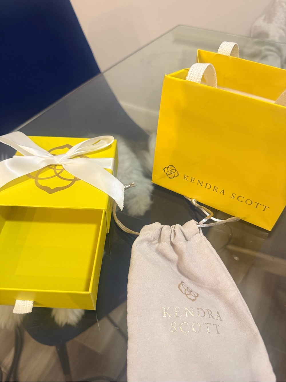 Kendra Scott Kids Gift Set in Yellow and Cream